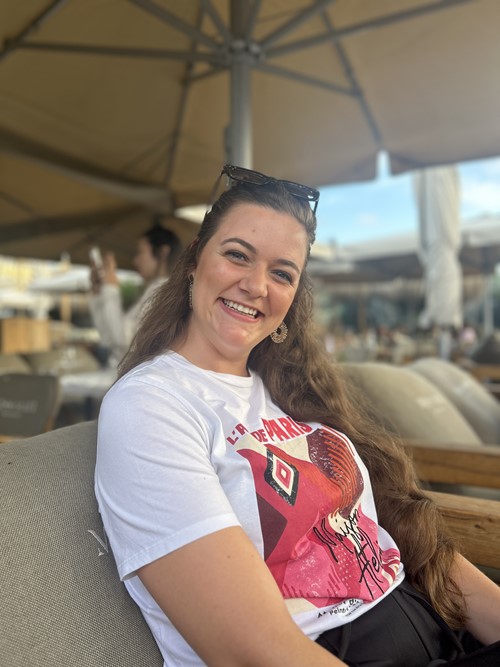 Contentspecialist bij Jados: “Mijn werk draait om verhalen ophalen en zichtbaar maken”