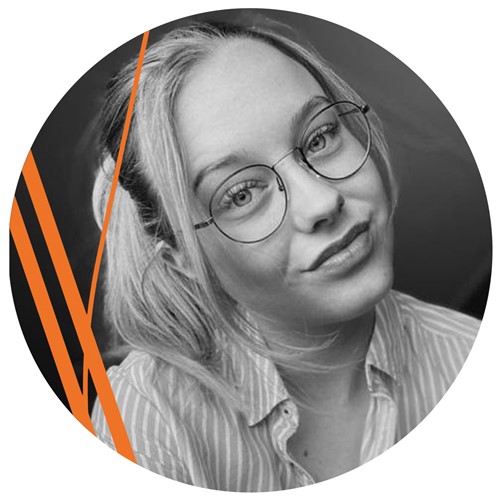 Sophie over stage lopen bij Jados